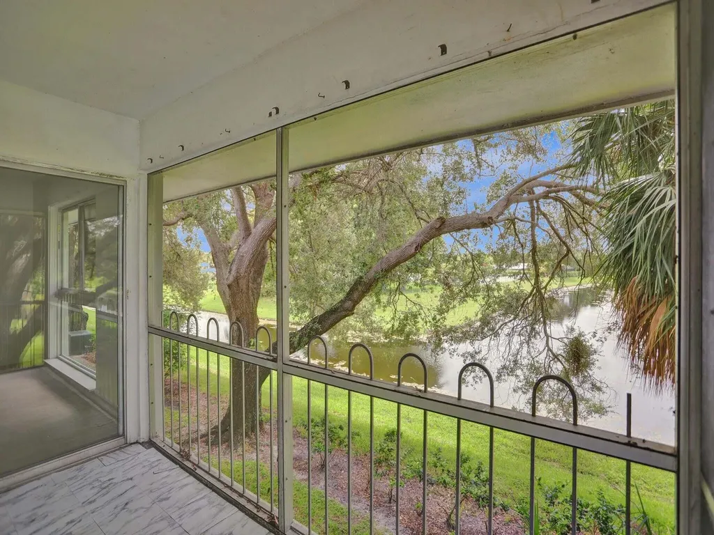 10193 N Military Trail Palm Beach Gardens FL 33410