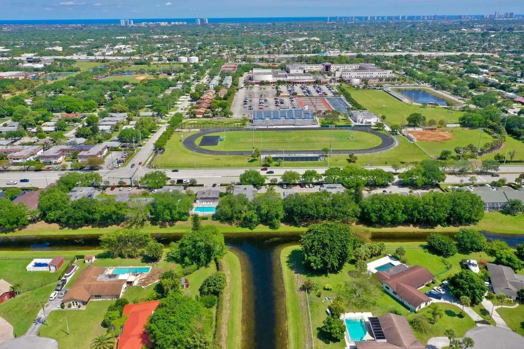 10193 N Military Trail Palm Beach Gardens FL 33410