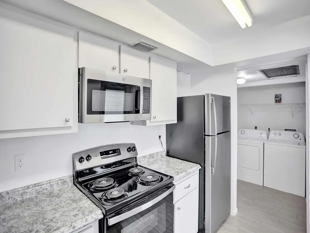10193 N Military Trail Palm Beach Gardens FL 33410
