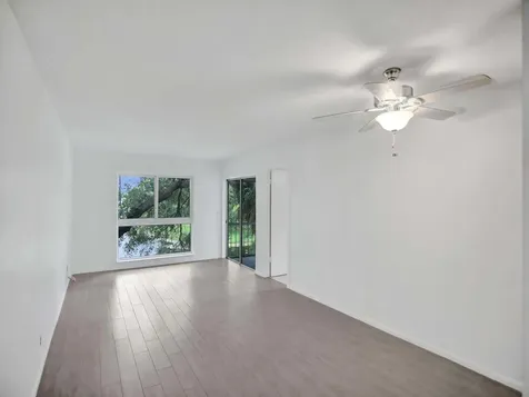 10193 N Military Trail Palm Beach Gardens FL 33410