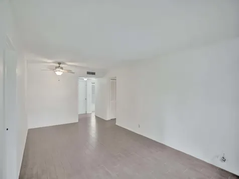 10193 N Military Trail Palm Beach Gardens FL 33410