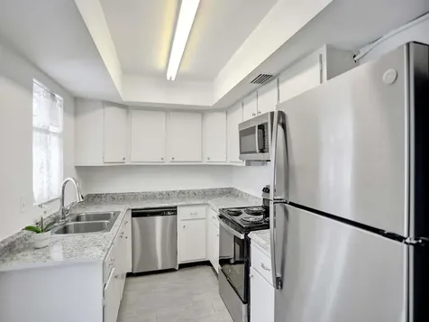 10193 N Military Trail Palm Beach Gardens FL 33410