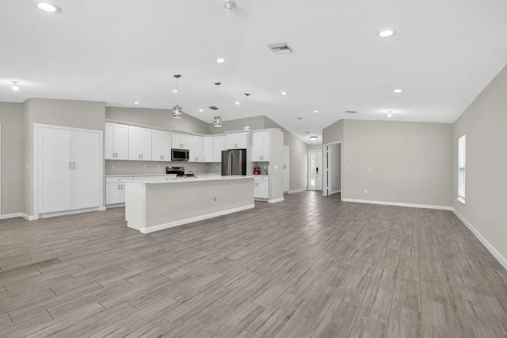 13393 40th Lane N West Palm Beach FL 33411
