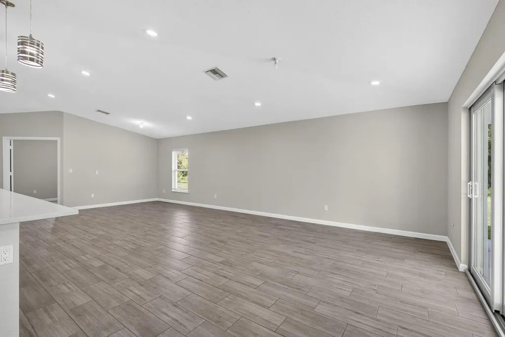 13393 40th Lane N West Palm Beach FL 33411