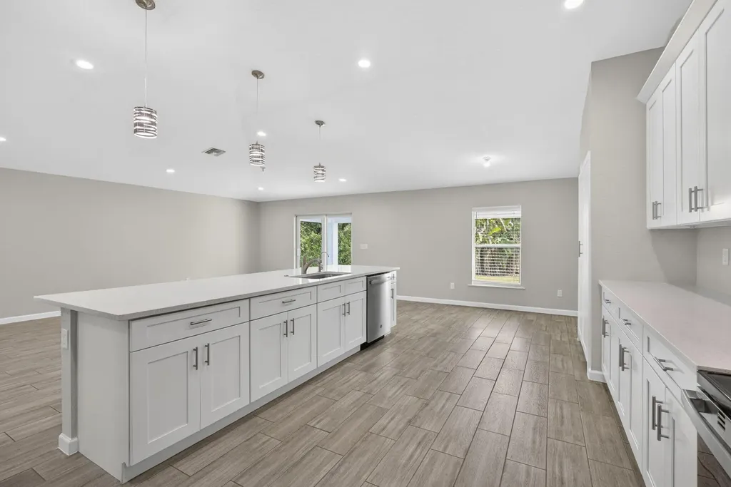 13393 40th Lane N West Palm Beach FL 33411