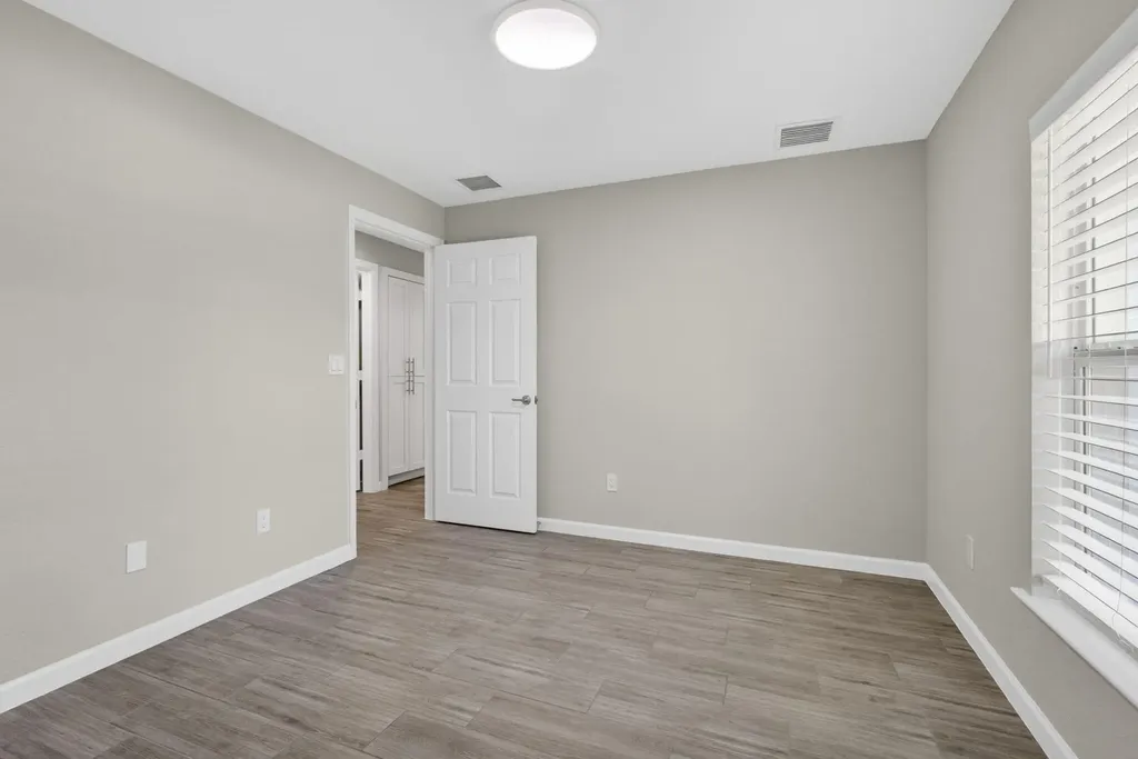 13393 40th Lane N West Palm Beach FL 33411