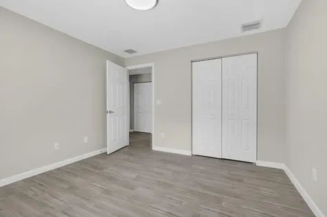 13393 40th Lane N West Palm Beach FL 33411