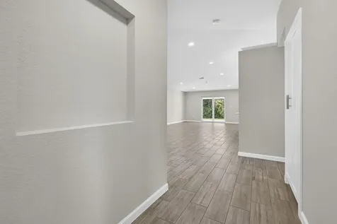13393 40th Lane N West Palm Beach FL 33411