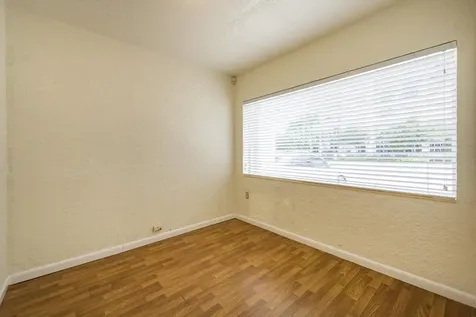 412 SE 17th Street Fort Lauderdale FL 33316