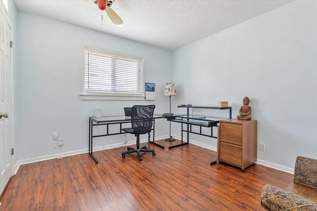 5101 N 36th Court Hollywood FL 33021