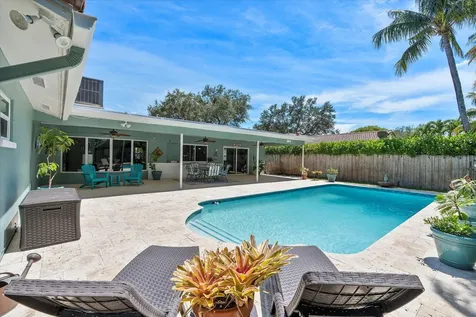 5101 N 36th Court Hollywood FL 33021