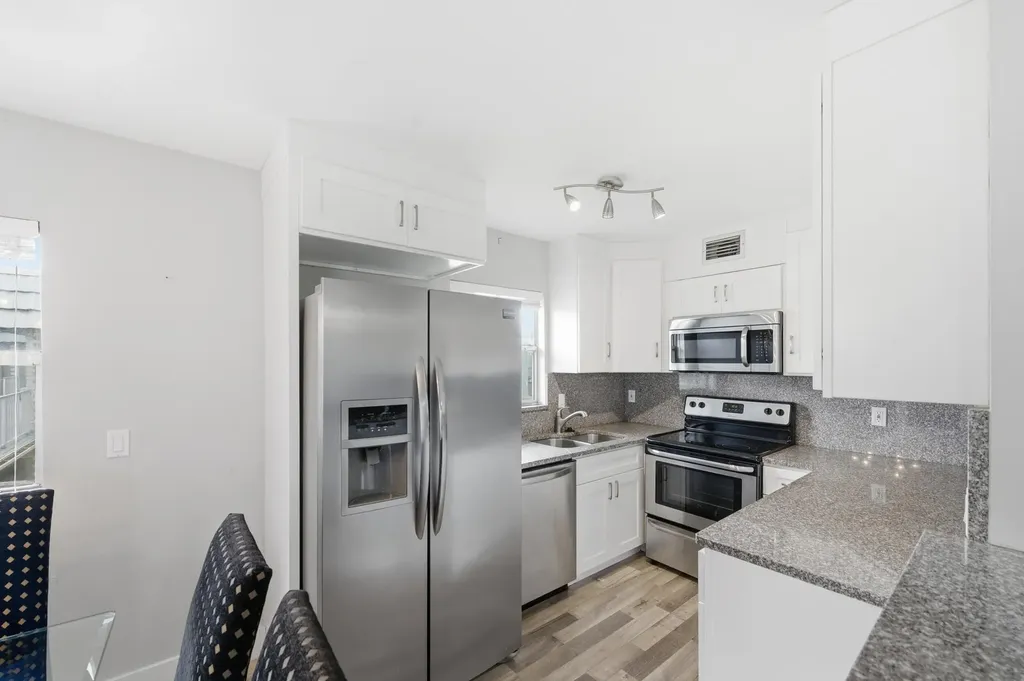 756 Flanders P Delray Beach FL 33484