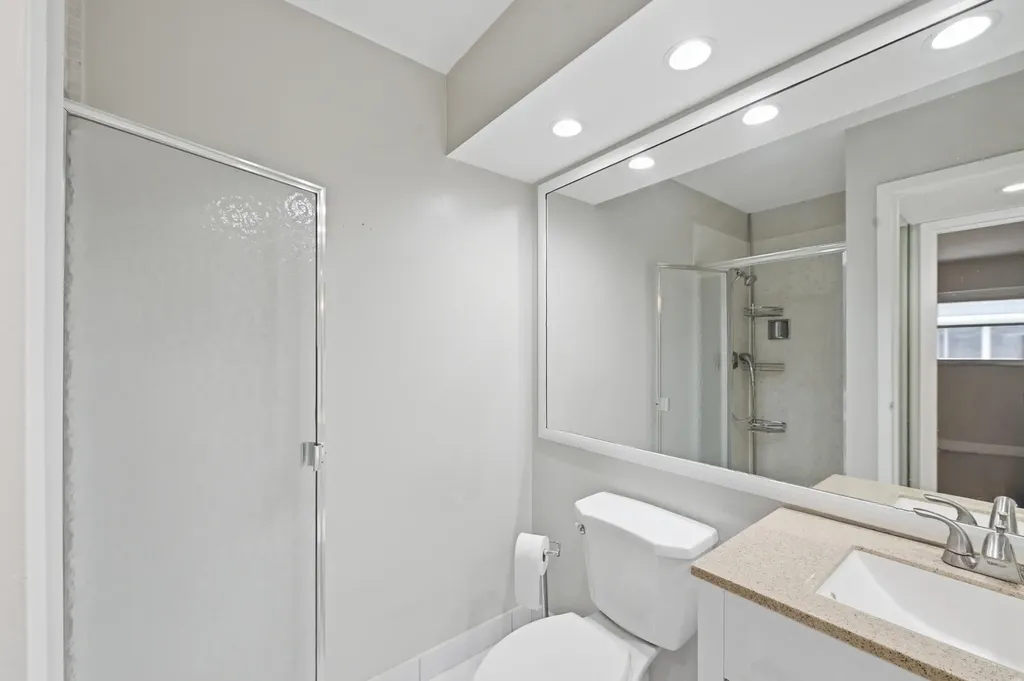756 Flanders P Delray Beach FL 33484