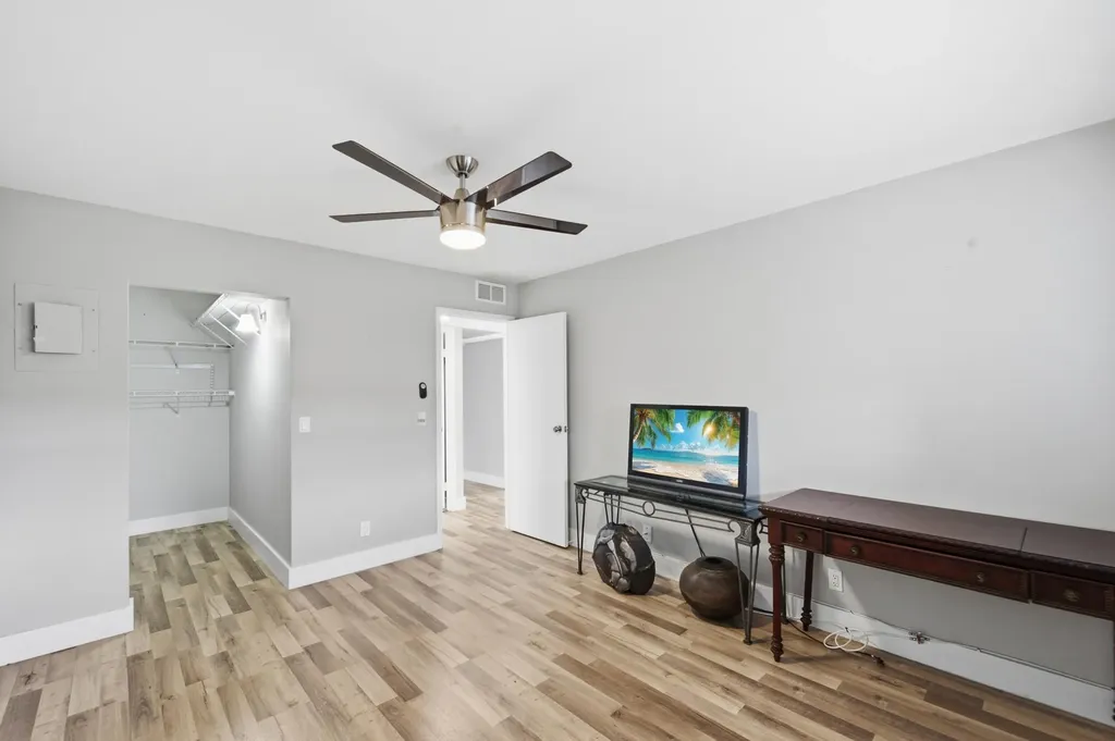 756 Flanders P Delray Beach FL 33484