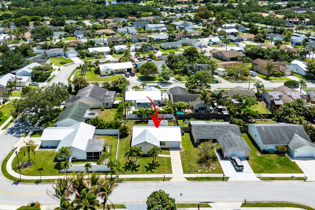 105 Banyan Circle Jupiter FL 33458