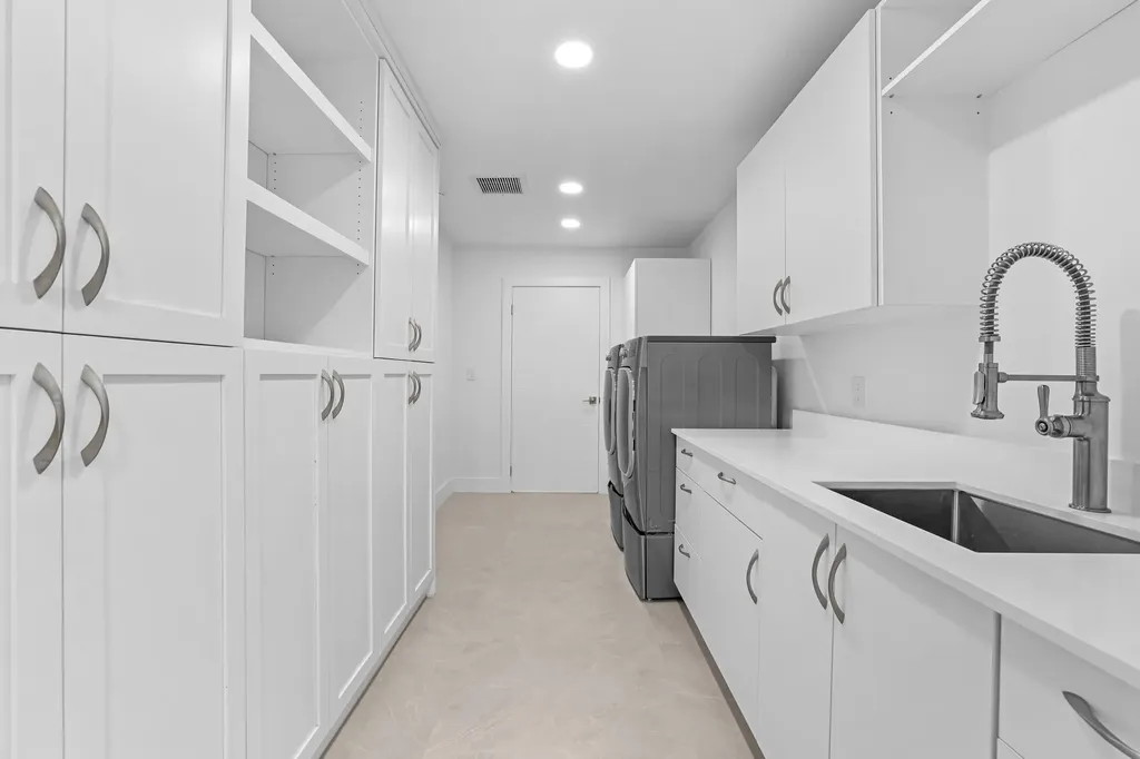 7571 Estrella Circle Boca Raton FL 33433