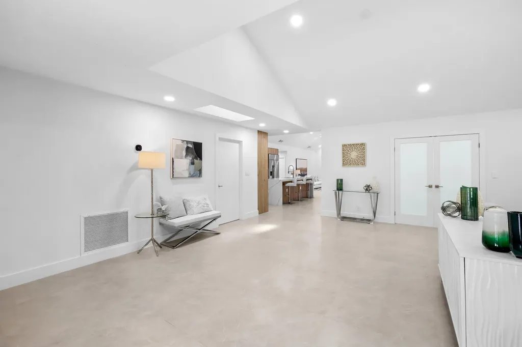 7571 Estrella Circle Boca Raton FL 33433