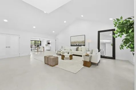 7571 Estrella Circle Boca Raton FL 33433