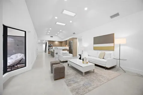 7571 Estrella Circle Boca Raton FL 33433