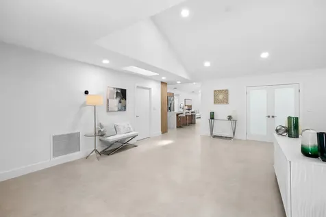 7571 Estrella Circle Boca Raton FL 33433