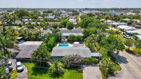 4461 NE 15th Avenue Oakland Park FL 33334