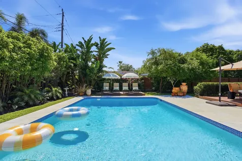 4461 NE 15th Avenue Oakland Park FL 33334