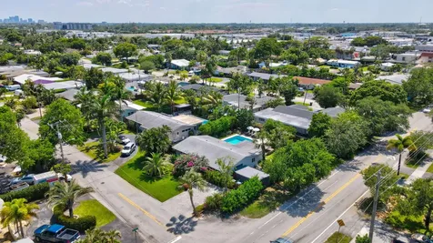 4461 NE 15th Avenue Oakland Park FL 33334