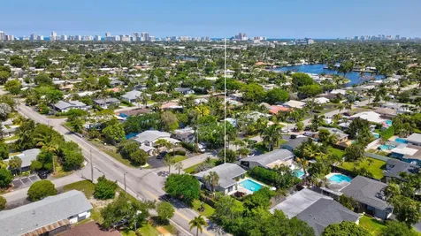 4461 NE 15th Avenue Oakland Park FL 33334