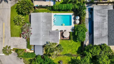 4461 NE 15th Avenue Oakland Park FL 33334