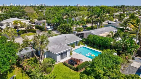 4461 NE 15th Avenue Oakland Park FL 33334