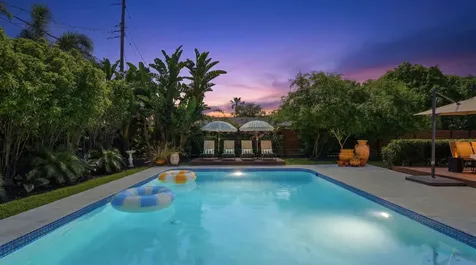 4461 NE 15th Avenue Oakland Park FL 33334