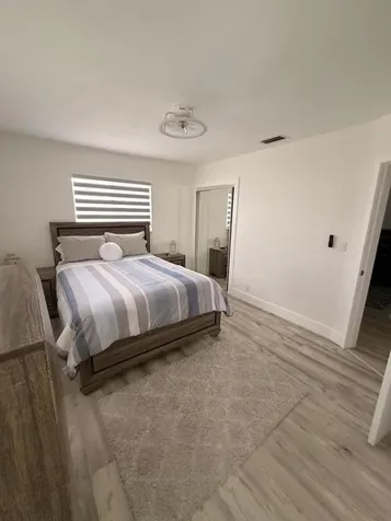 1720 SW 64th Avenue North Lauderdale FL 33068