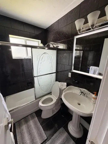 1720 SW 64th Avenue North Lauderdale FL 33068