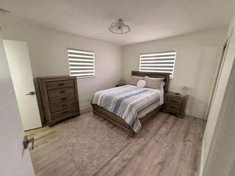 1720 SW 64th Avenue North Lauderdale FL 33068