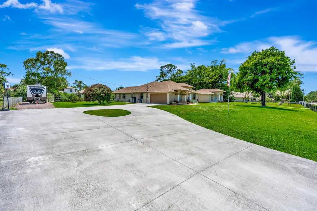 13166 71st Place N West Palm Beach FL 33412
