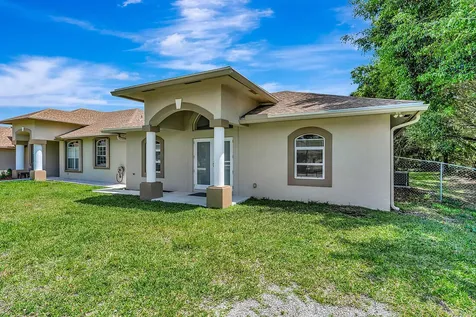 13166 71st Place N West Palm Beach FL 33412