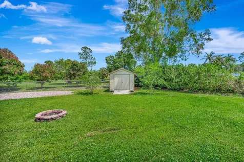 13166 71st Place N West Palm Beach FL 33412