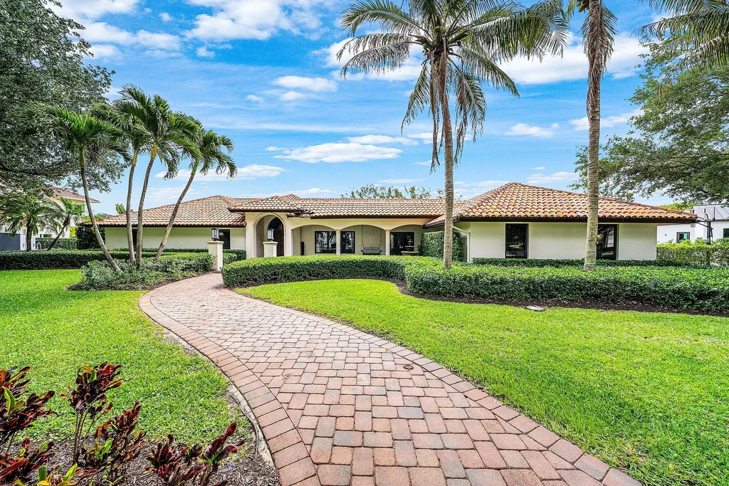 5575 Whirlaway Road Palm Beach Gardens FL 33418