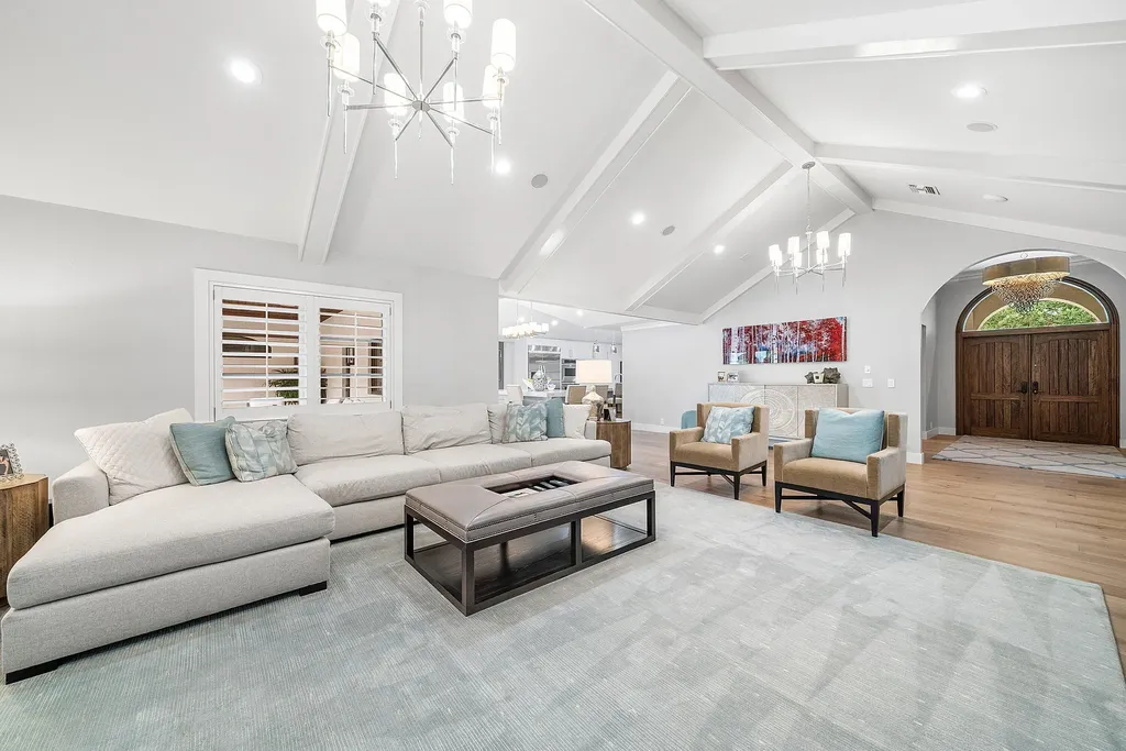 5575 Whirlaway Road Palm Beach Gardens FL 33418