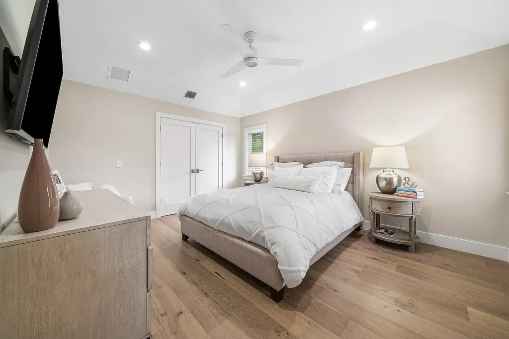 5575 Whirlaway Road Palm Beach Gardens FL 33418