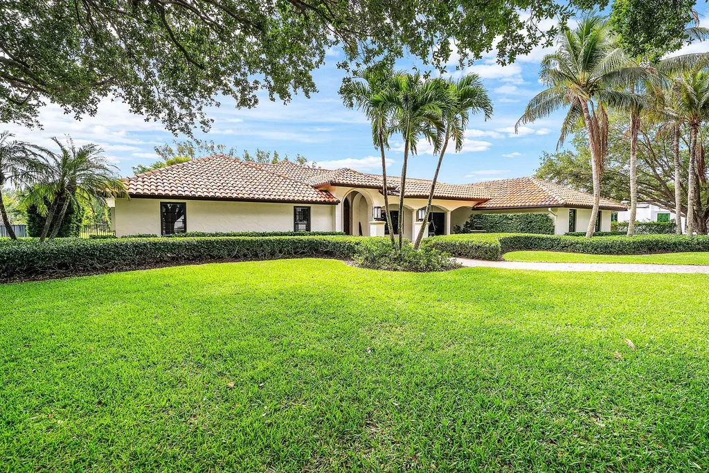 5575 Whirlaway Road Palm Beach Gardens FL 33418