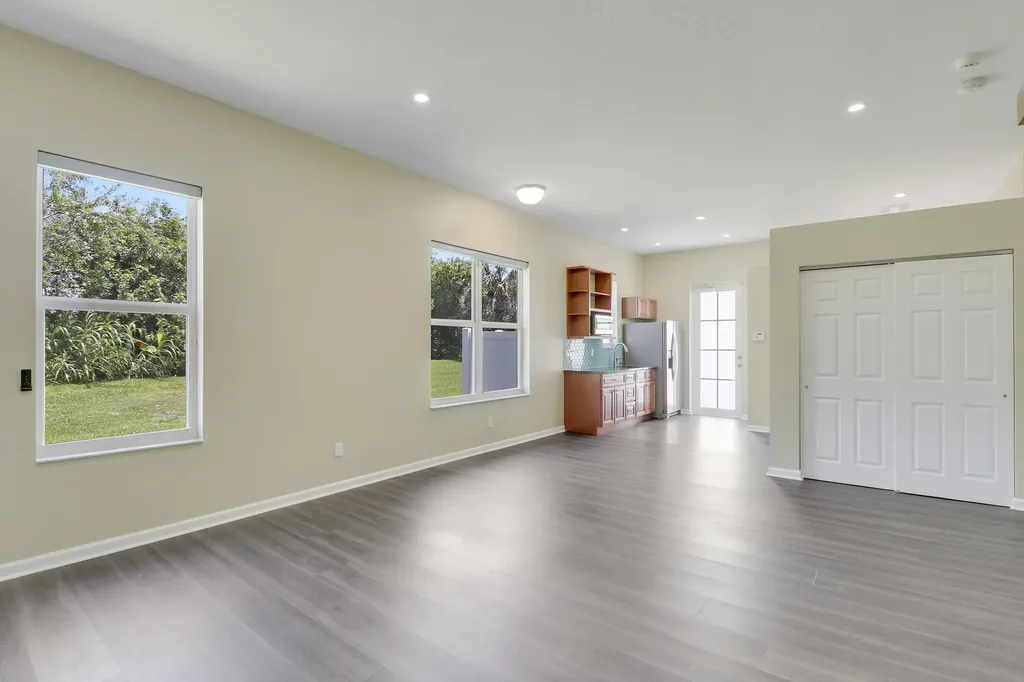 10075 Freesian Way Wellington FL 33449