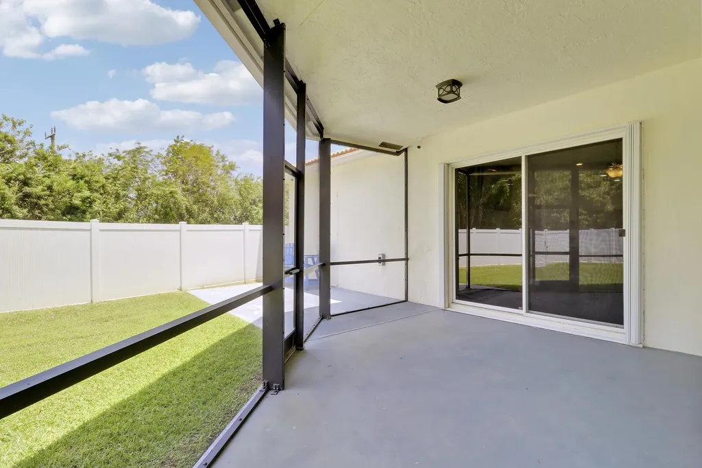 10075 Freesian Way Wellington FL 33449