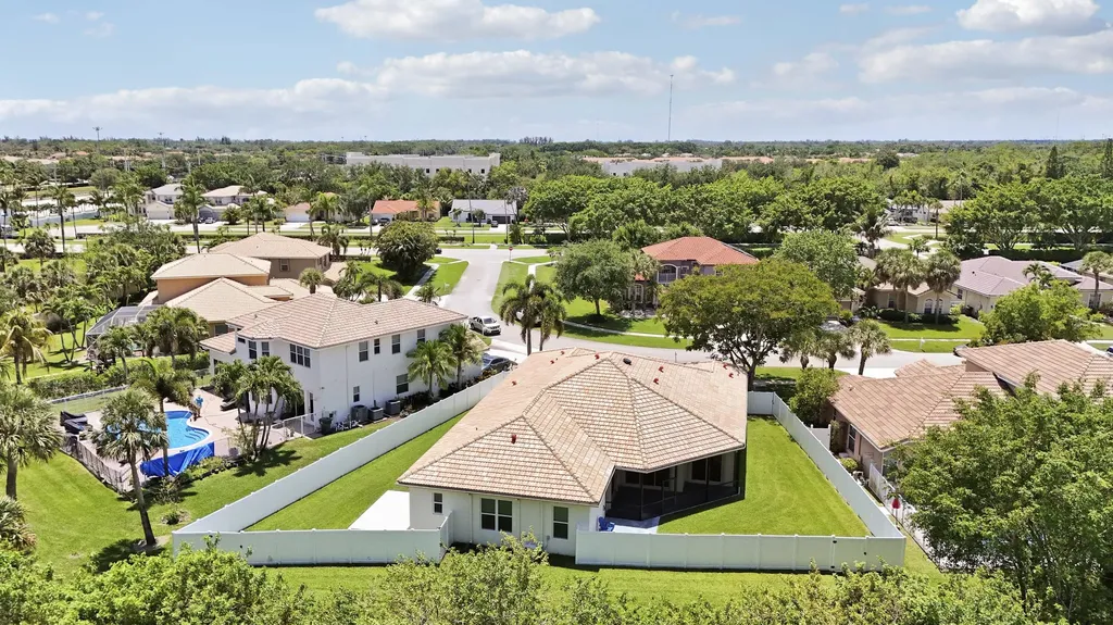 10075 Freesian Way Wellington FL 33449