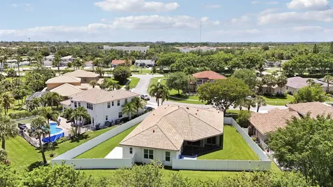 10075 Freesian Way Wellington FL 33449