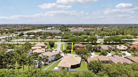 10075 Freesian Way Wellington FL 33449