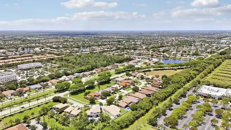 10075 Freesian Way Wellington FL 33449