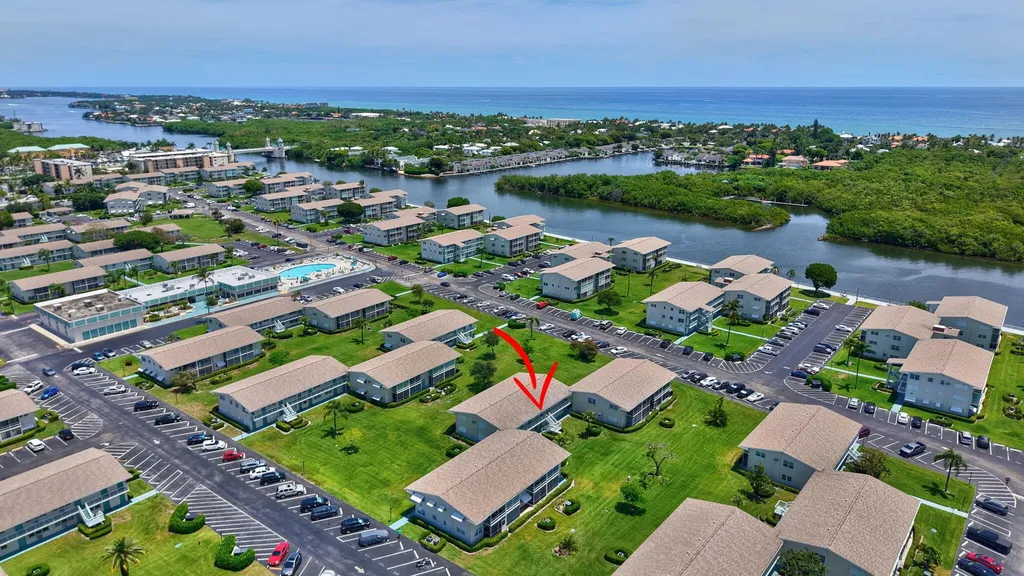 660 Horizon W Boynton Beach FL 33435