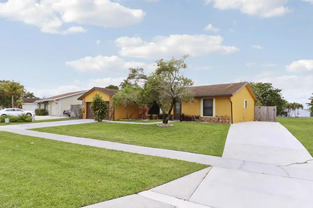 144 Bilbao Street Royal Palm Beach FL 33411