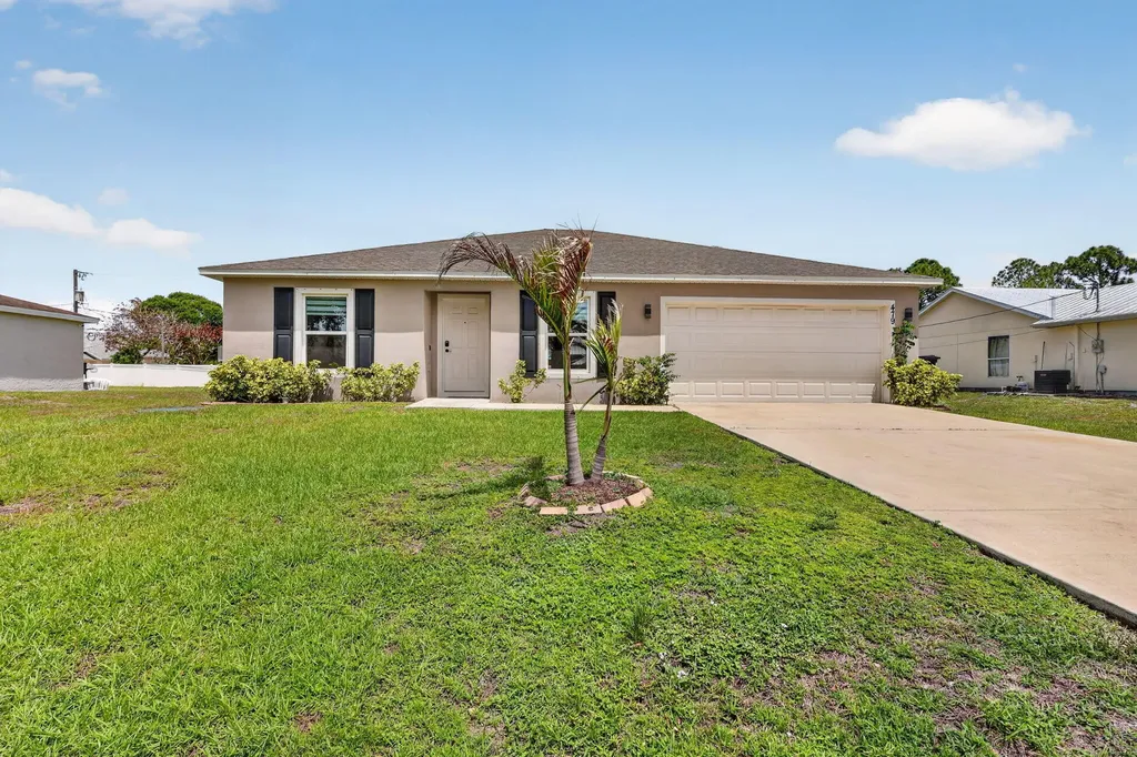 479 SW Holden Terrace Port St Lucie FL 34984